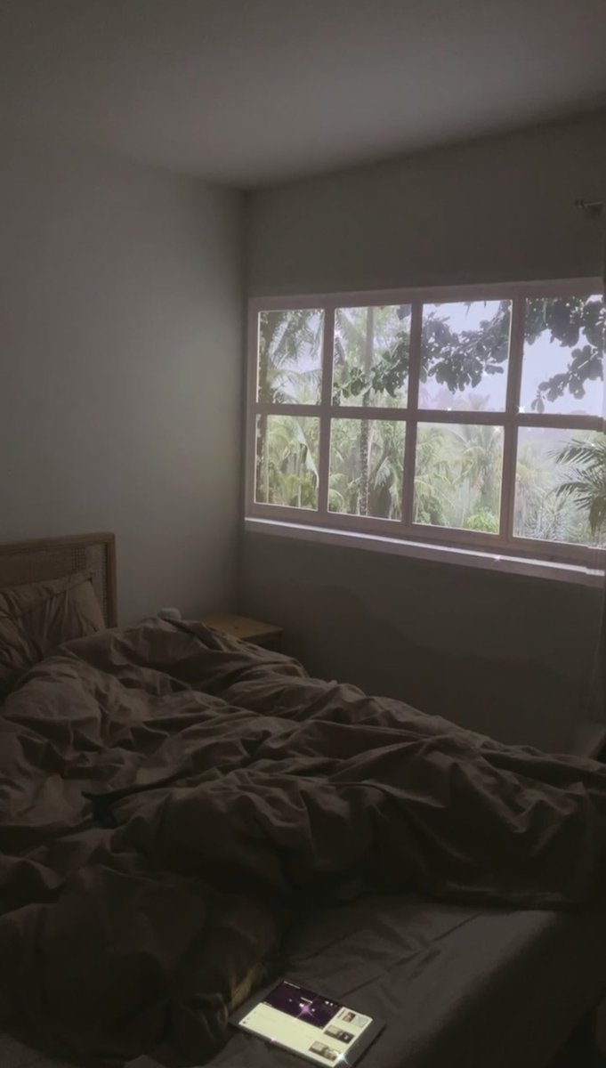 cristinaviseu's tweet photo. I set up my projector to look like a window to the outside. Not dystopian at all. https://t.co/7fB2ThGbGS