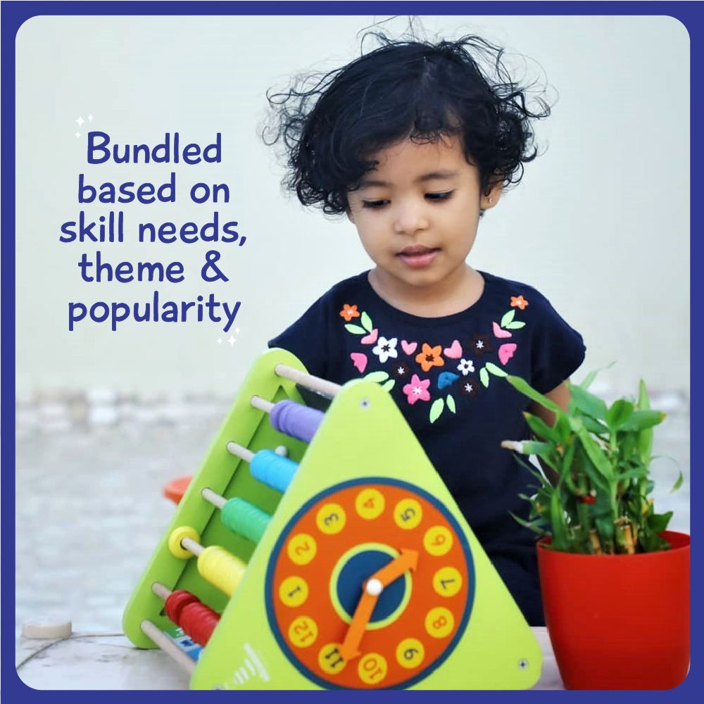 💥 This week we are turning the spotlight on toy COMBOS! Bringing together all that we know about child skill development, what themes kids love and what works well together for an age, we have a range of combos for your little one. 
.⠀⠀⠀⠀
#playwithshumee #toycombos