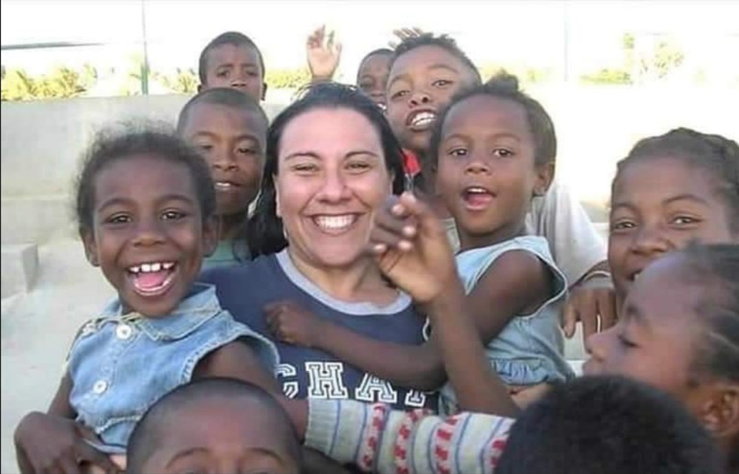 La scomparsa della prof. Cinzia Pennino, cooperatrice salesiana, è un grande dolore per #Palermo. Che la ricorda per il suo intenso impegno nel sociale, in difesa dei più fragili. Mi stringo alla sofferenza dei familiari e di tutta la comunità salesiana della città.