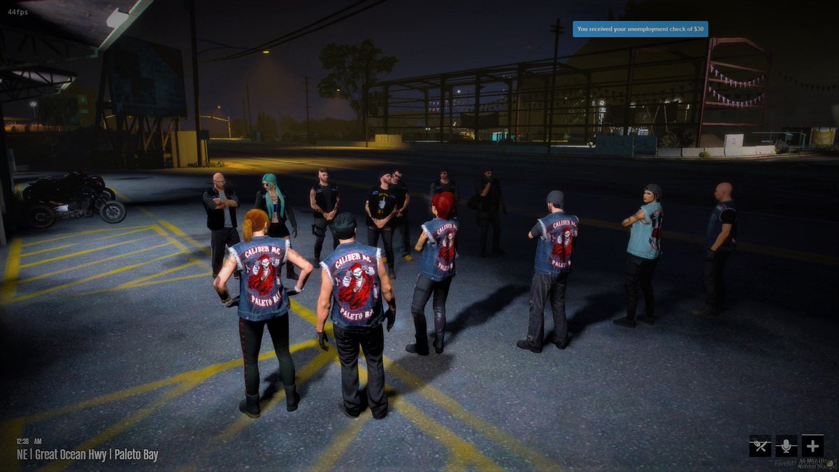 ItzGasoline's tweet photo. Mason has been on the work grind, finally paying off! He finally got the bike he wanted! Amazing Weekend of RP with amazing people over @New_Day_RP ! #CaliberMC @Jackal_God @MrRoscoeP @CitizenMarcusTV @PrescottsCorner @GokuRP_ @ONLYALEX66 @Glaubt8 @SurfinPog #newdayrp #ndrp https://t.co/SE4vGPpWUm