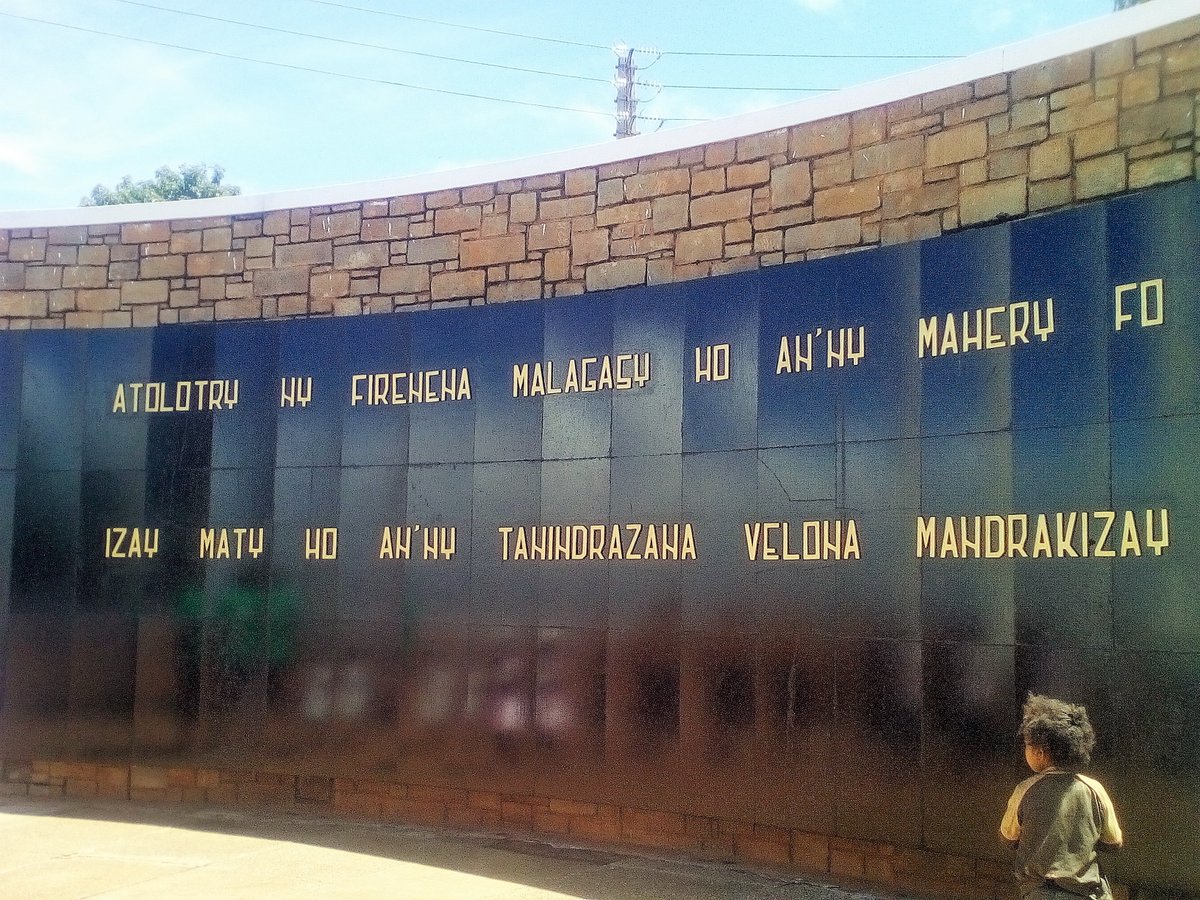 radiomada's tweet photo. #Madagascar : N'oublions pas le soulèvement des #Malagasy contre la #Colonisation le #29Mars1947. En 2021, l'Indépendance et le Développement de #Madagasikara est toujours en question. #Ravoahangy #Raseta #Ralaimongo #Rabemananjara #Moramanga #Antananarivo #MDRM, #PADESM, #VVS. https://t.co/7uuhF3faUi
