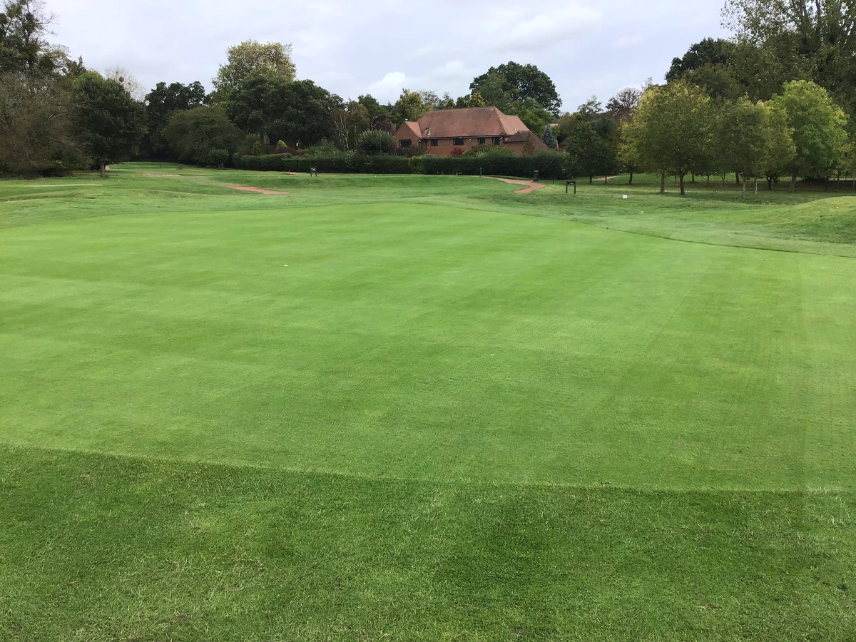 SouthBucksGC's tweet photo. WERE BACK!
The first golf in three months.
Can’t wait to get you all back out on the course over the next couple of weeks! ⛳️🏌️‍♀️🏌️‍♂️ #playsafestaysafe #itsgoodtobegolfing https://t.co/4OLk6qUuVA