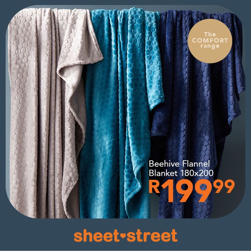 BaywestmallPE's tweet photo. Get your home ready for autumn with rich colours, faux plants and flowers plus piles of warm blankets from @SheetStreetZA ๐
#BaywestMall #SheetStreet #HomeDecor #RichColours #Plants #Flowers #Blankets #Home https://t.co/Q5QVo2gN0S