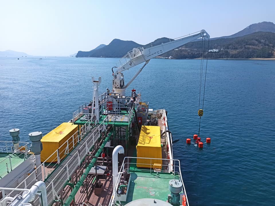 NewNaval's tweet photo. Commissioning dual side-sweep oil skimming systems, multiple high-capacity skimmers and multiple booming systems for a new-built OSR vessel.
#newnaval #oilspillresponse #environmental #protection #maritime #offshore #oilspills #spillsolutions https://t.co/iEGm8rpa9j