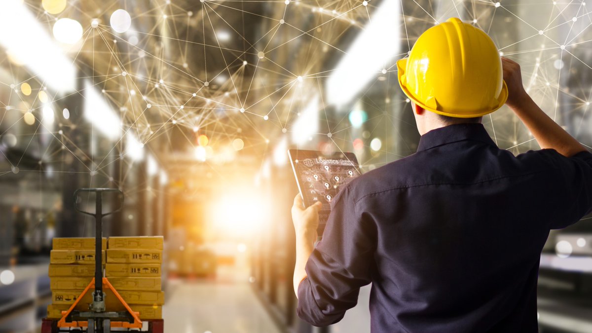 DarrylBrick1's tweet image. “Cradlepoint private network edge router solutions play a critical role in helping to deliver an enterprise IT experience.”

#WirelessPrivateNetwork #WPN #PrivateCellularNetwork  roge.rs/3rlIUNS