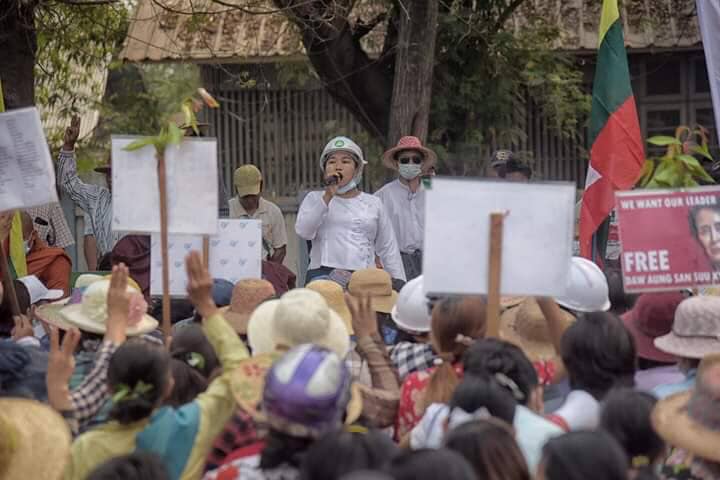 Myanmar_Now_Eng's tweet photo. About 20,000 people, including monks, took part in an anti-military dictatorship rally in Tangse, Sagaing, today (Mar 29) .#WhatsHappeningInMyanmar https://t.co/dpAJkbMqUZ