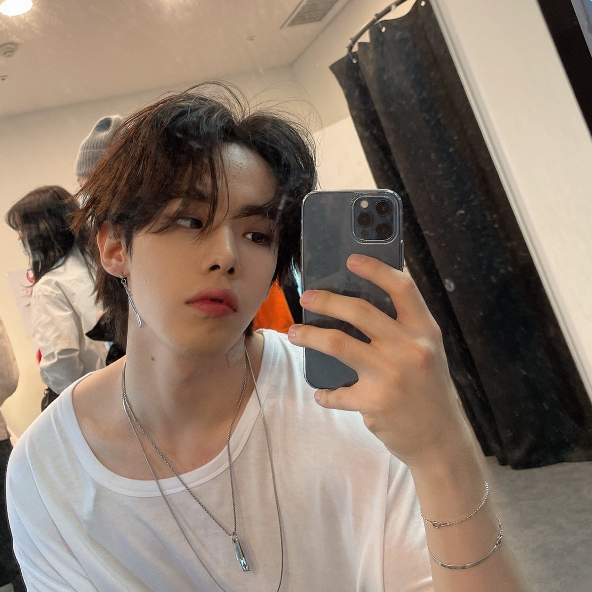 Xen_OmegaX's tweet photo. 거울 셀카 좋아🤍

#OMEGA_X #오메가엑스 #ZEN

@OmegaX_members https://t.co/guGAN8U6sy