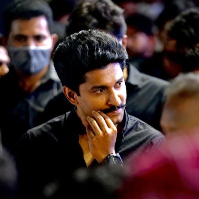NameisNani's tweet photo. #NewProfilePic https://t.co/YPF6kXOs2C