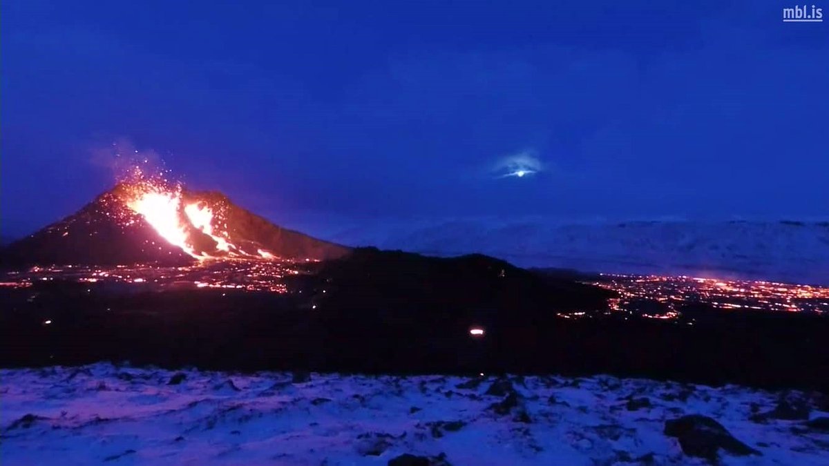 beduy's tweet photo. News from #Geldingadalgos and La #Fournaise.
https://t.co/Bl24tQYAqR
Actualité de Geldingadalgos et de La Fournaise.
https://t.co/vzlNfUBurH https://t.co/wNLIowTC58