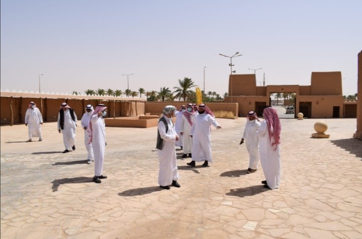 chapter_archite's tweet photo. جانب من زيارة شعبة ⁧#هندسة_العماره @chapter_architeبالهيئة السعودية للمهندسين @Eng_Council إلى بلدة الخبراء التراثية بمنطقة القصيم ⁧والتي شارك فيها أعضاء الشعبة وعدد من المهندسين  وذلك في يوم السبت 27 مارس 2021م. https://t.co/wExCQzJuan