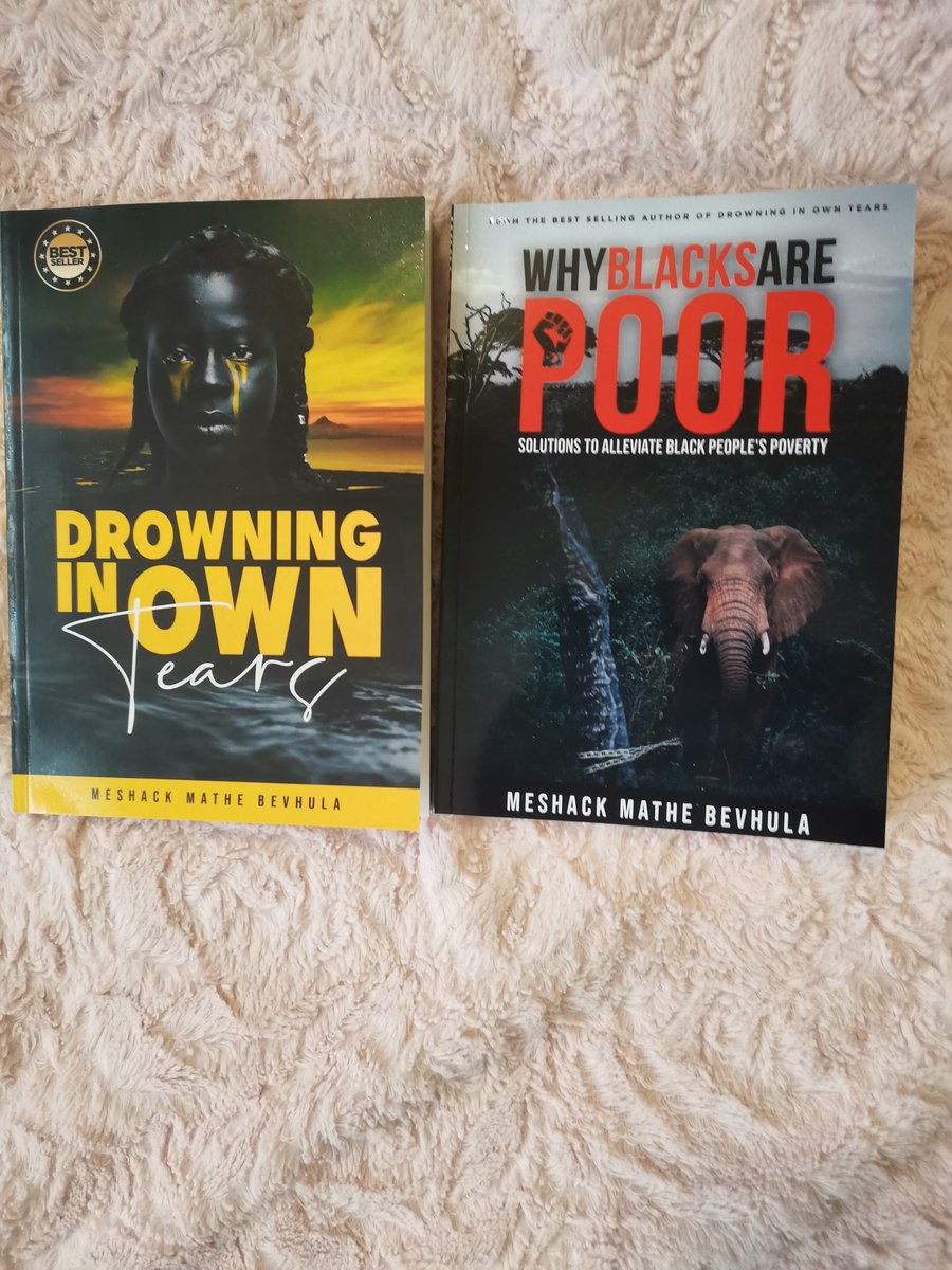 southafricandly's tweet photo. "Hey Meshack #IsItTrueThat you once went to the traffic lights to ask for a publishing deal?"
Me : Oh absolutely and it worked for me.. Now I've published two books
1. #DrowningInOwnTears R230
2. #WhyBlacksArePoor R240
For two R420 +FREE delivery nationwide. https://t.co/N9r0RZsXfW