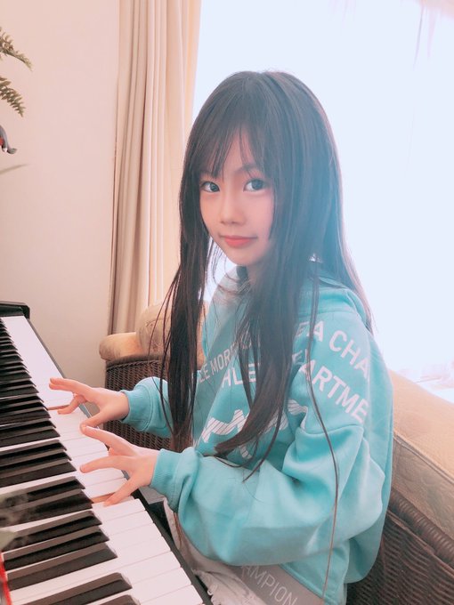 Twitterのコスプレ画像53