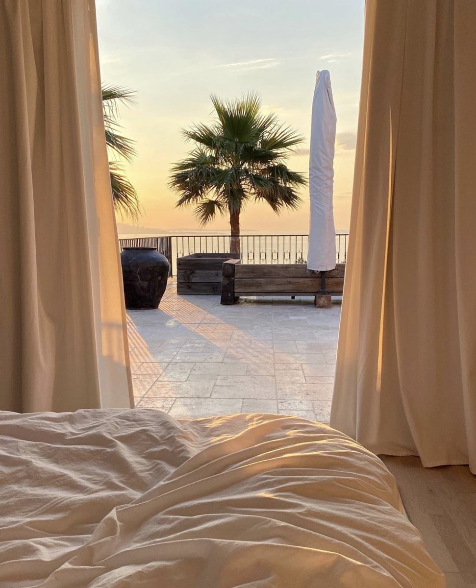 interiorporn_'s tweet photo. I want to wake up to this... #interior #interiordesign #goals #architecture #buildingdesign. https://t.co/rLP6xTjuwA
