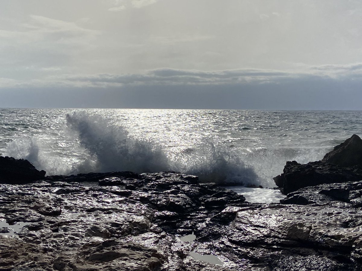 JoseGomezRos1's tweet photo. Viento de levante en #calnegrecabocope #aguilas https://t.co/Vuz74q6r1n