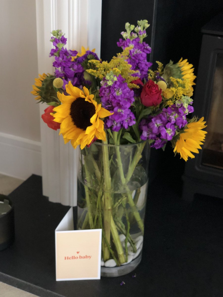 Feeling rather spoilt with these beautiful blooms by <a href="/FlowerBoxStA/">Flower Box</a> from my colleagues <a href="/SA_Law/">SA Law | Solicitors</a> and the most sunshiney bouquet from The JC <a href="/MyMustard/">My Mustard | An Assisted Agency</a> - putting a spring in my step for the first week of maternity leave ✨ Thank you!