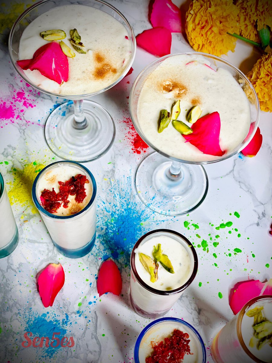 Sen5_es's tweet image. 🎨 Holi Special, Thandai Mousse &amp;amp; Gulkand Mousse .. Full recipe on Instagram and Facebook.. go check it out, link in bio . #followsen5es #HoliSpecial #holirecipe #Holi2021 @indianfoodmagic @WorldFoodLovers @TemptingFoodNow @justthefoodporn @paleobyleo @Food_Indiablog #enjoy