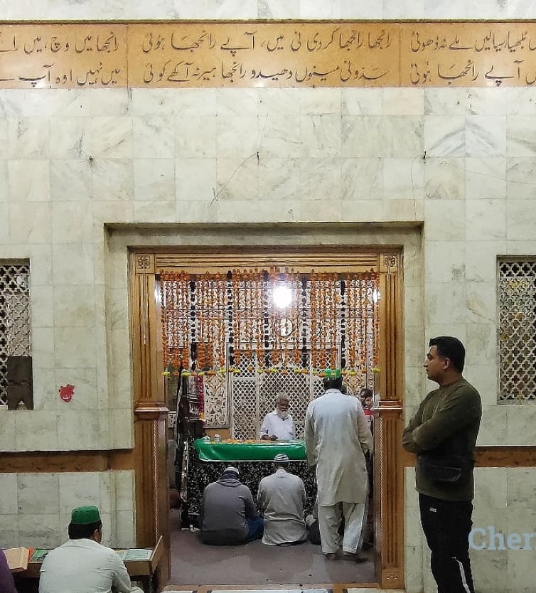 rider_tribe's tweet photo. کدی کسے نے پنکھ پکھیرو
پُکھے مردے دیکھے نیں
بندے ای کردے رزق ذخیرہ

@rider_tribe بندے ای پُکھے مردے نیں
 #crt  
#tour 
#bikeride #couplegoals #couple #rider 
#RideWithPride #bikerslife #sufism #sufipoetry #heritage #architecture 
#blessed #BMTG https://t.co/t1IVT2Jn2j