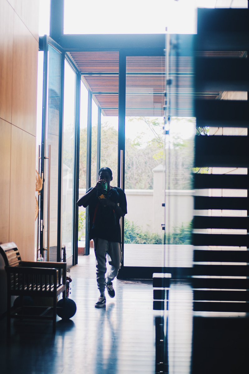 FlvmeSA's tweet photo. LOCKED iN 💽🎹 https://t.co/nw2oS3i8Fa