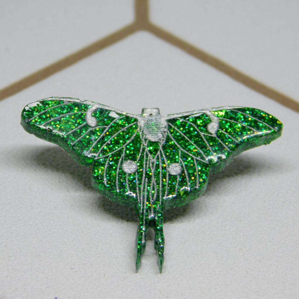 StokedCrafts's tweet photo. It's Luna Moth week here at Stoked Crafts! This week I'll be sharing all of the lovely pins, necklaces and earrings I've made with this stunning shape.
๐ฆ ๐ฆ ๐ฆ
https://t.co/9ur9bZeeaK
Mould by @madebymold
#LunaMoth #MothWeek #Resin #QuirkyJewellery #EtsyUK #MothPin #Brooch https://t.co/lzg2H3e51I
