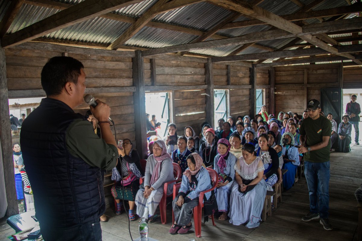PemaKhanduBJP's tweet photo. A public meeting with the local #Yobin community at Gandhigram. Yobin also known as #Lisu have suffered immensely due to lack of development and proper road communication. All that is going to change in the coming days. Road will be our priority first. https://t.co/iCXld3TF94