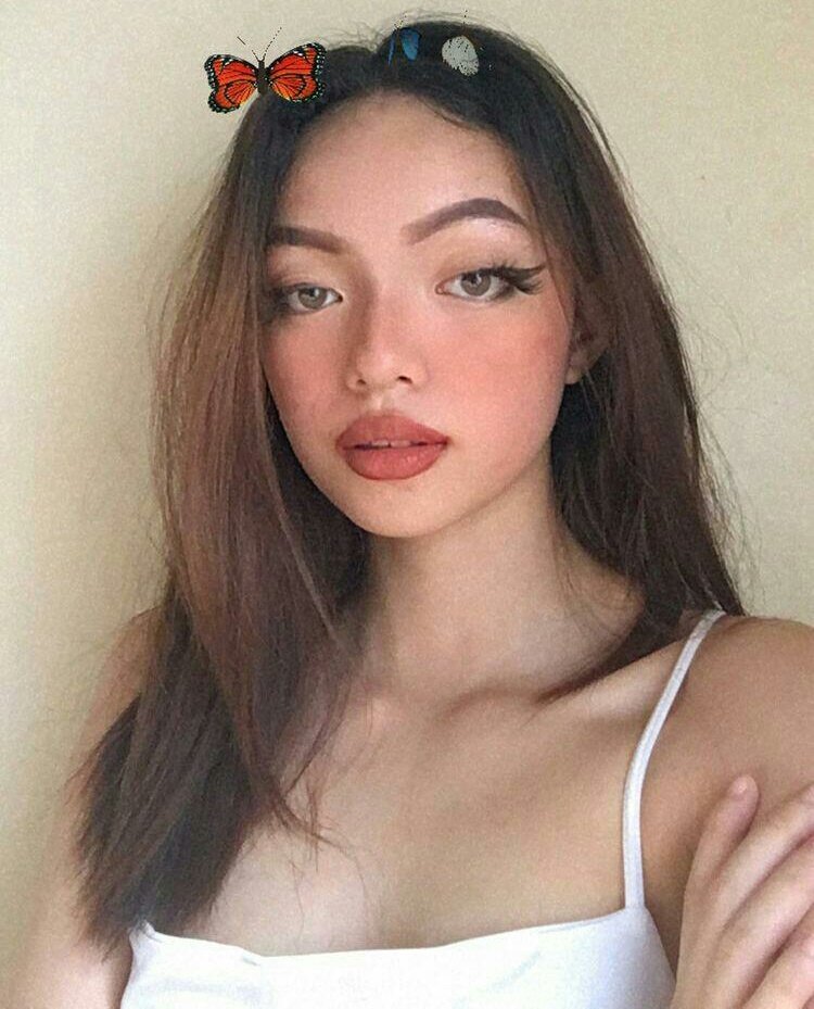 tw // face reveal