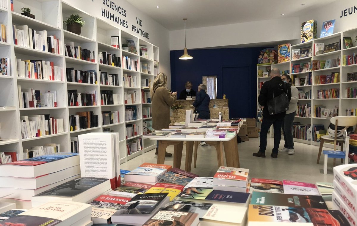 📚 Une nouvelle librairie indépendante a ouvert ses portes dans le quartier de Vauban, à Marseille. Elle propose de la littérature française, étrangère, des livres jeunesse mais aussi des ateliers pour enfants, lectures et showcases.

Découverte ➡️ bit.ly/3lZ1ev0