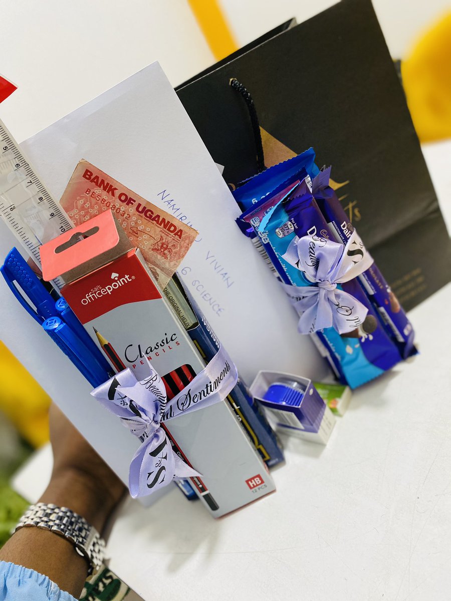 SABeautifulSen1's tweet photo. The candidates need all the motivation & moral support they can get to go and shine!
It’s a cold Monday morning but a package from us could easily warm it up!
#mondaythoughts #Mondayvibes #MondayMotivaton #success #exams #exams2021 #candidate #successpack #gift #giftsforher https://t.co/M3WeEJKHEX