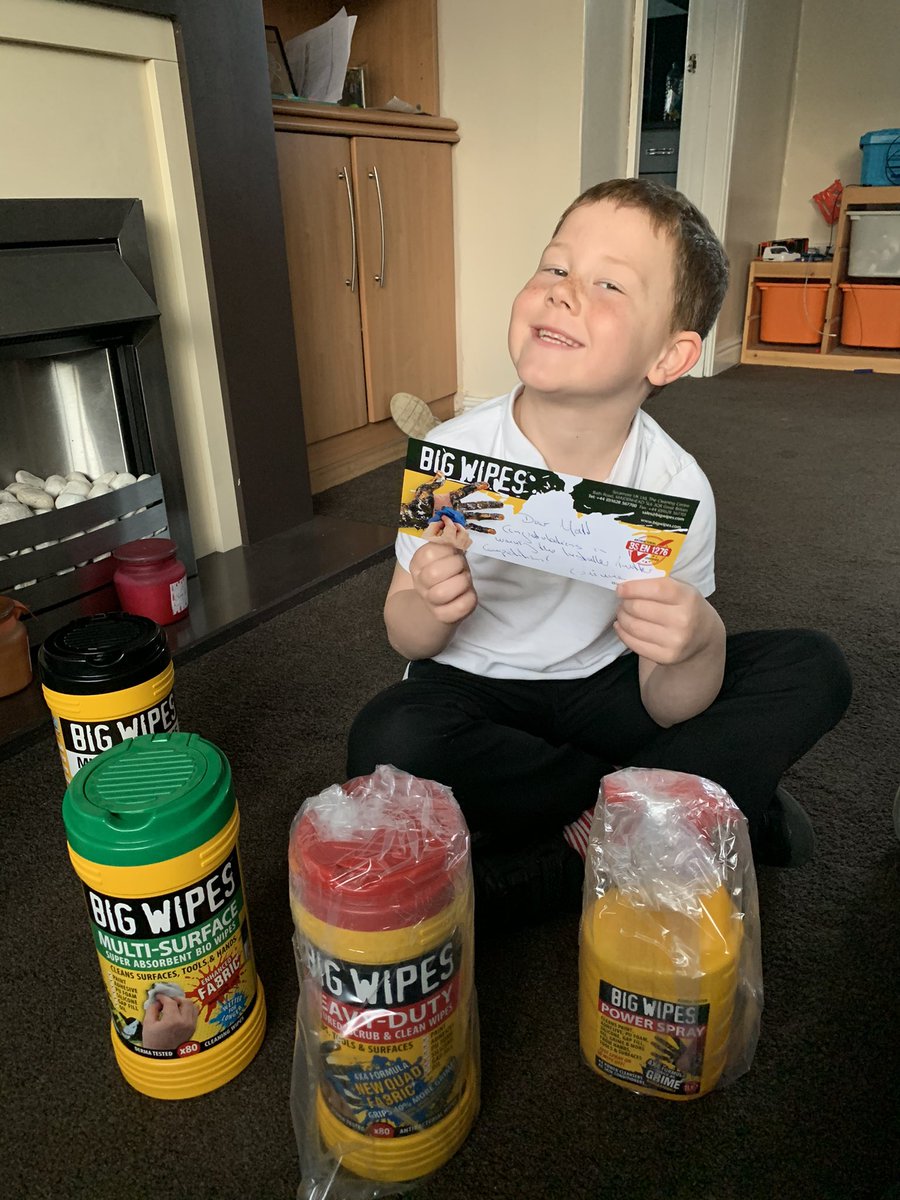 Thanks to @Installermag and <a href="/BigWipes/">BigWipes</a> my little apprentice dude is well happy. He’ll no doubt be taking them and helping his mum clean.