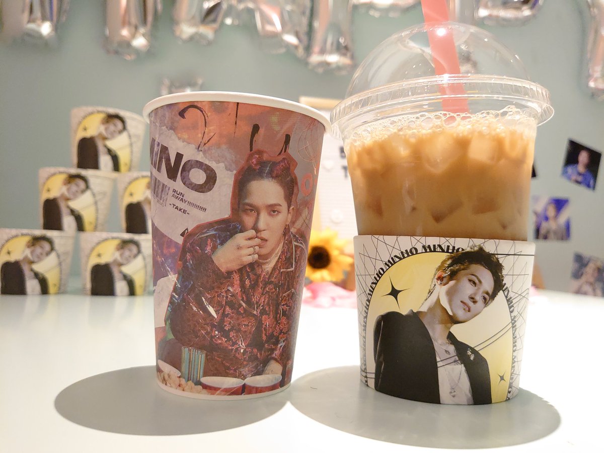captake's tweet photo. カップホルダーGET👍

@WINNER_MINO https://t.co/qOQ35hqAMl