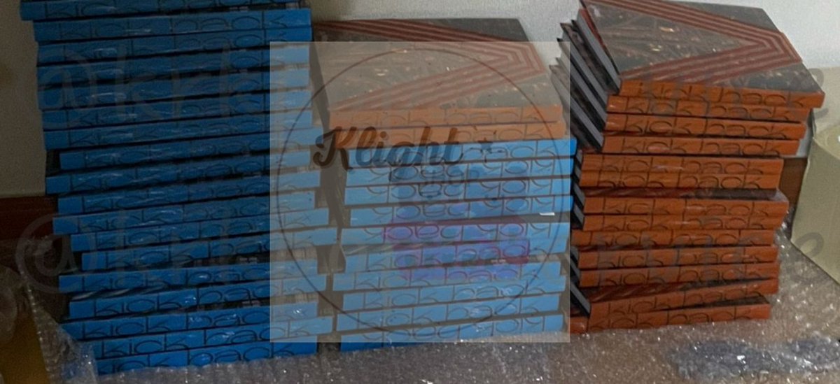 klightshop's tweet photo. [#KLSINTERESTCHECK]

WAYV Kickback Unsealed Album

₱180 each + LSF
Inclu: pb, cd, folded poster
PAYO https://t.co/4mdSRpkqbL
