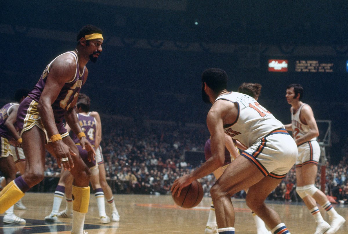 knicksgermany's tweet photo. Happy 76th Birthday to our beloved legend Walt „Clyde“ Frazier
🔶🔷 #birthdayboy #legend #knicks #newyork #clydesofly #champ #madisonsquaregarden #postingandtoasting #pointgod #swishinanddishin #broadcaster #suits #onceaknickalwaysaknick #gonygony #newyorkforever #ausdirwirduns https://t.co/ywFlFNxSzr