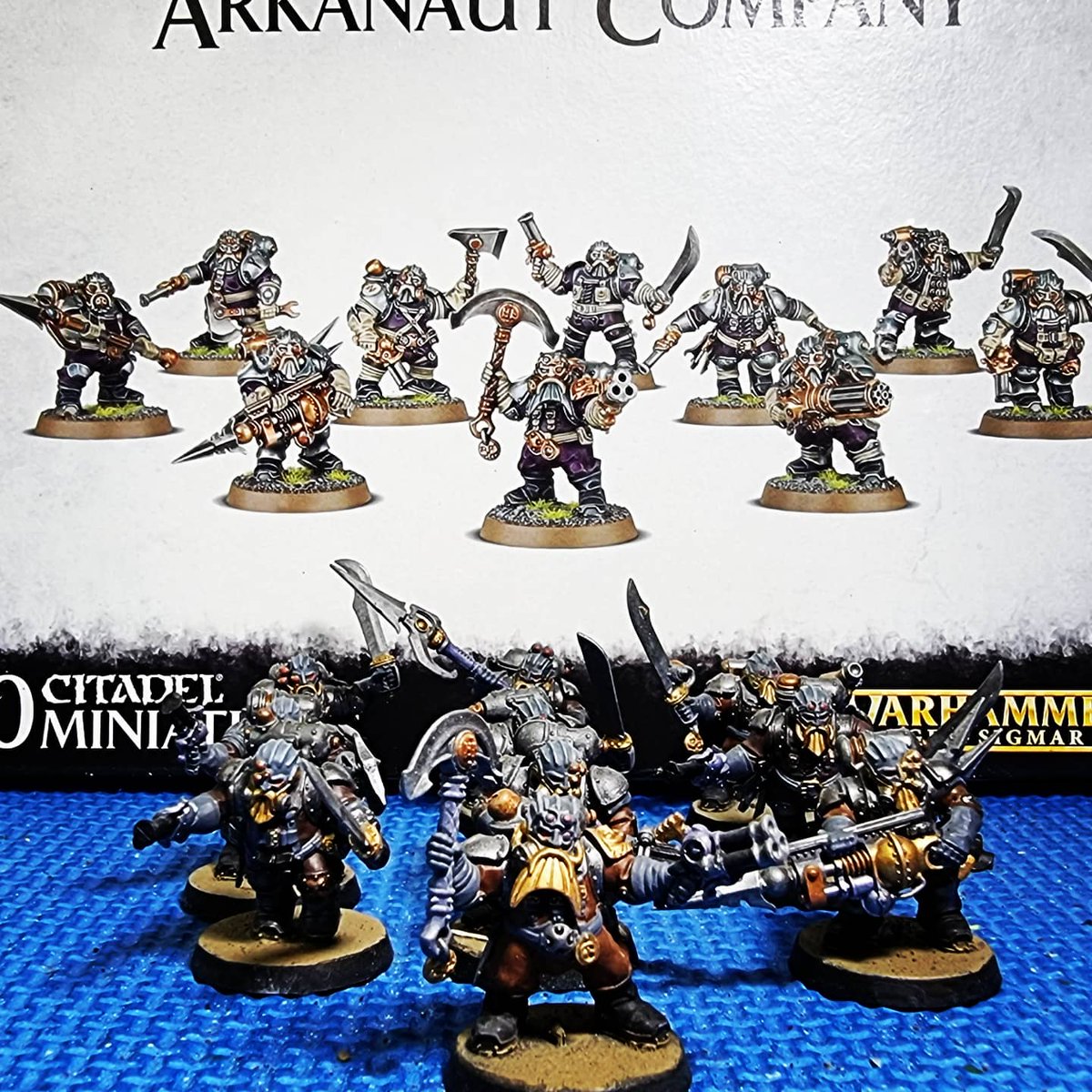 FanatixFantasy's tweet photo. My very first Arkanaut Company! Details and paints used discussed here: 

https://t.co/5eLTVJhQ2c

#warhammer #ageofsigmar #warhammer40k #WarhammerCommunity https://t.co/rnD9Y6H5XS