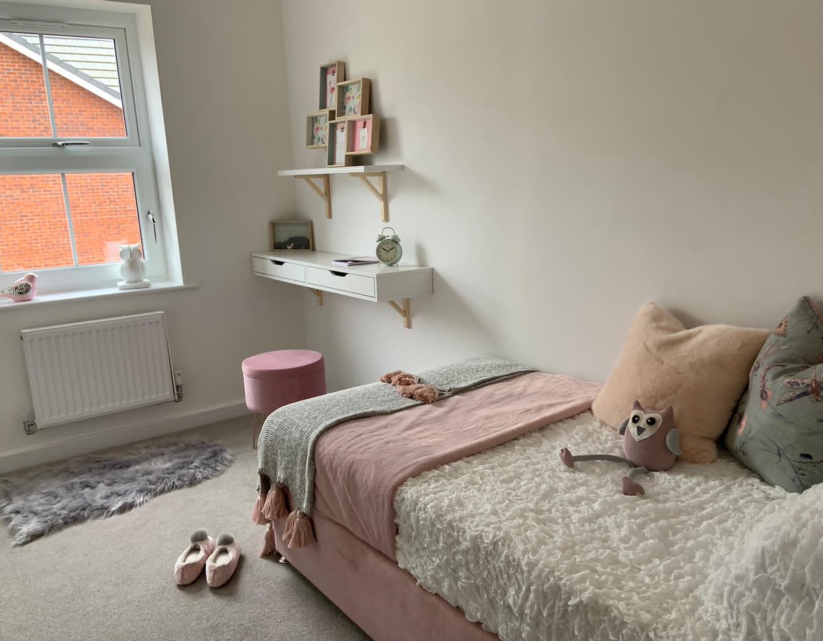 HC_Developments's tweet image. More viewings at our Moss Farm development in Leighton are available this week/weekend. Call 01625 524338 or head to our website to book in online. l8r.it/ggAP

#newhome #propertyforsale #leighton #helptobuy