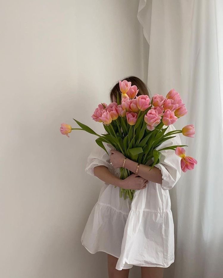 __nessita's tweet photo. tulipanes... 💐 https://t.co/djWKYNxHRJ
