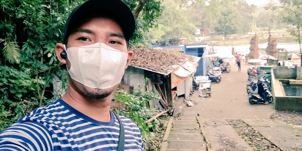 Top81319822's tweet photo. Jadi pengen ke sumber air Sanjoyo lagi @salatiga..
Jumat Sabtu Minggu (long weekend)
Dolan lagi kuy... Dolan tipis-tipis aja.. NO_MODUS
#gaysemarang #gay #gayindo #gaytravel #gaysalatiga #gayjakarta #gayvisit #manlyformanly #bisex #married #puretop #topbisex #needpartnerdolan https://t.co/hOVqIvp8zY