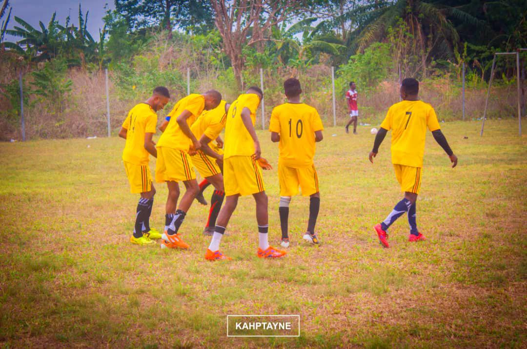 ifutsaoau's tweet photo. Happy New Week...💪

...from the best team in College Of Health Sciences, OAU. 🤩🥵⚽

#oautwitter #footballtwitter #ifutsaoau #thfl https://t.co/vTZH5zqK78