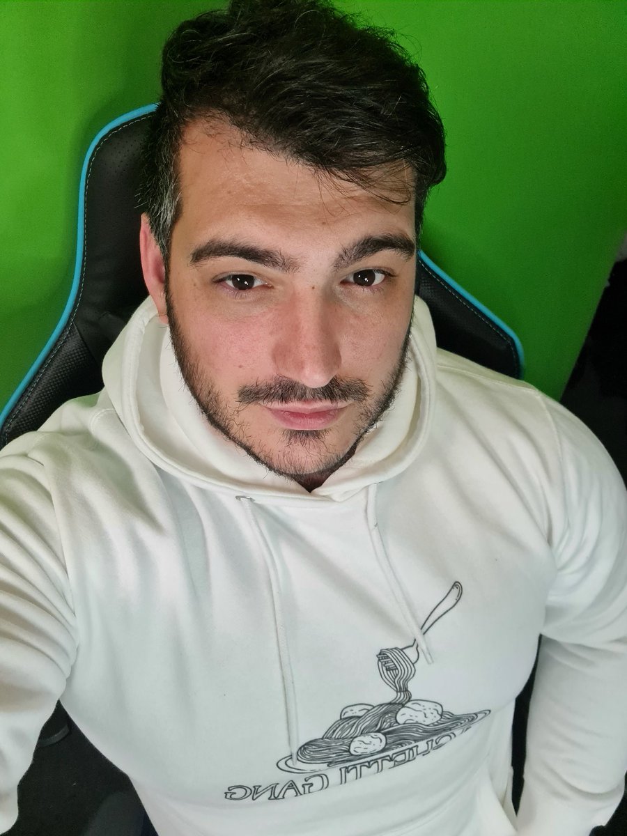 SWPhilosophy1's tweet photo. Going live with my #spaghettigang hoodie @kristanovva best merch ever! ๐ค๐ฎ๐น๐ฎ๐น๐ค ๐คฃ https://t.co/ojSPOqvzFV https://t.co/cPqQCKFjwP