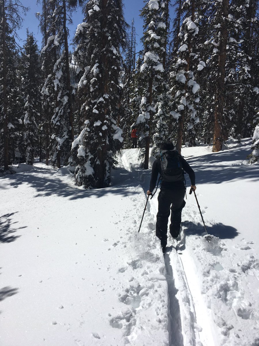 CSSWildSurvival's tweet photo. Absolutely magnificent terrain as we ski into the backcountry! https://t.co/W04NMpoIJM