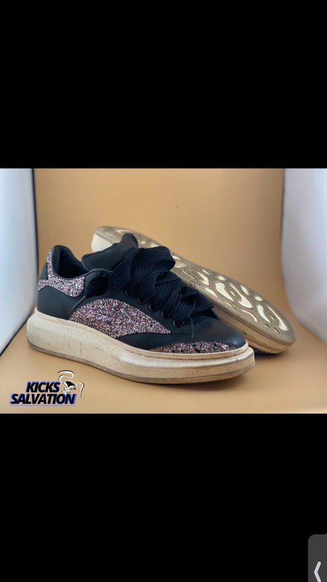 Kickssalvation's tweet photo. Alexander McQueens ⌚️
A Deep Clean was done to remove all the dirt and scuffs and a Full Restoration to bring back the soles for that new look. Can you tell the difference?
#kickssalvation
#dmvshoerestoration #shoesrestoration
#flightclub #alexandermcqeens https://t.co/aUbD5y8MpI