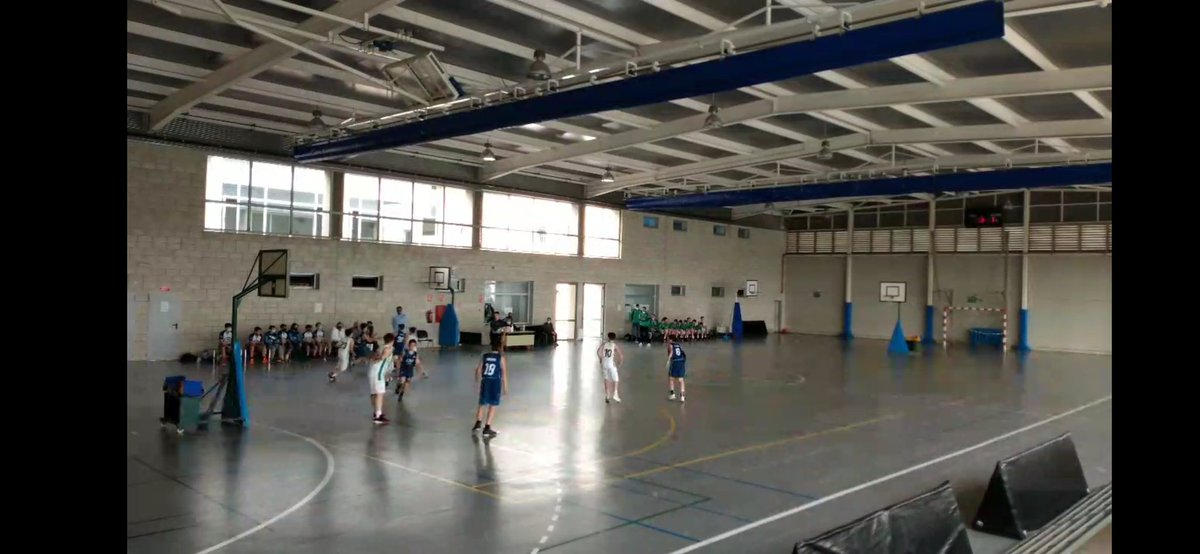 CBQalat's tweet photo. 🔹🔸 MINI AZUL
No pudo ser y el #MiniAzul cayó ante @RealBetisBasket
Partidazo el que disfrutamos de mucho ritmo, mucha intensidad, idas y venidas y mucho baloncesto. Nos vemos en la vuelta 💪🏻
🔘 Resultado ➡️ 62-75
@Mario_GMateo @IsaacCamargo_C #Chuchín #Lucía
🔵🟠 #GoQalat https://t.co/fLedSD5eVy