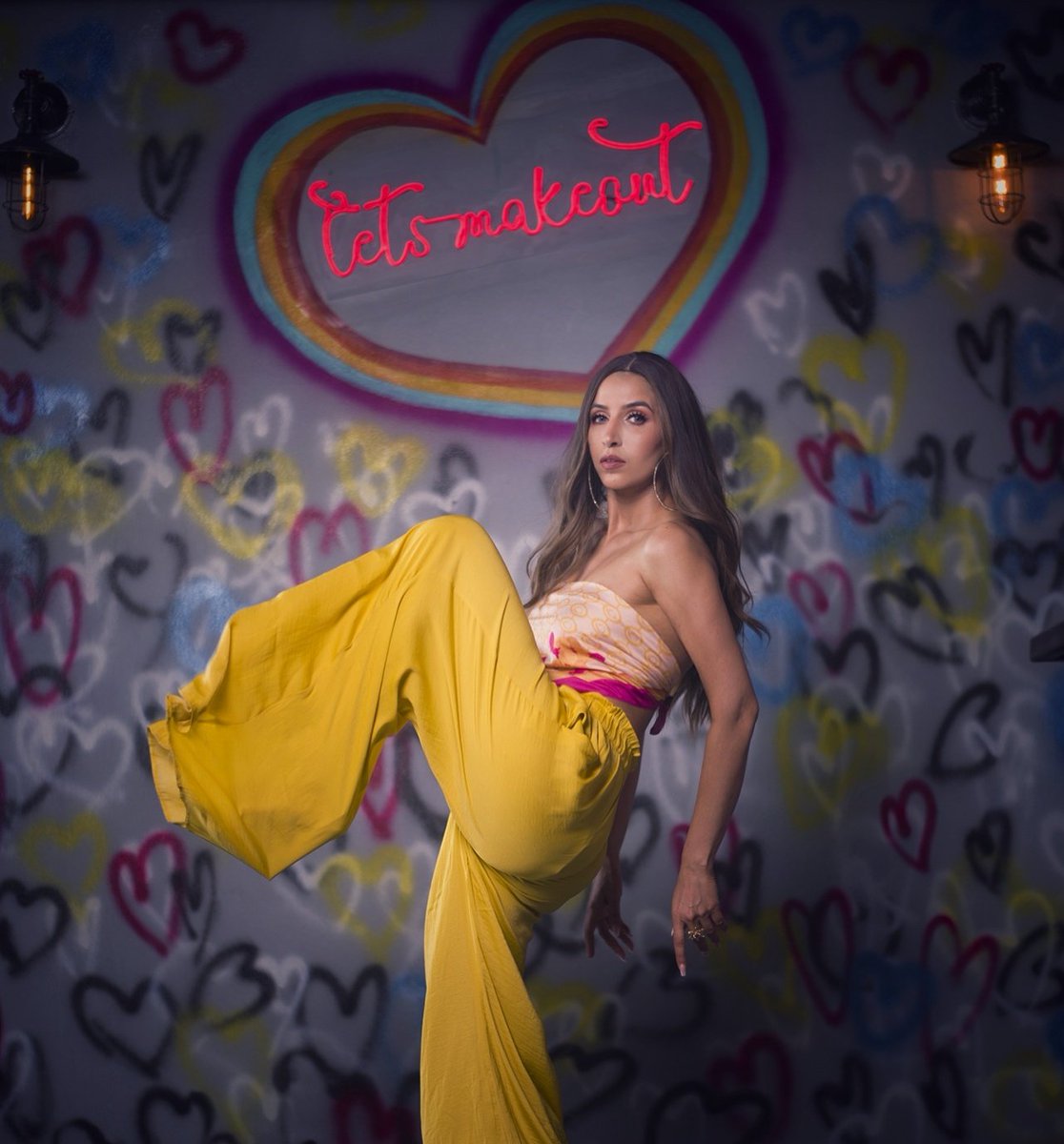 Happy colors of life 🥂
✨
#stylishbynature #HappyHoli #Holi2021 #Holi #HoliHai #colors #festivalofcolors