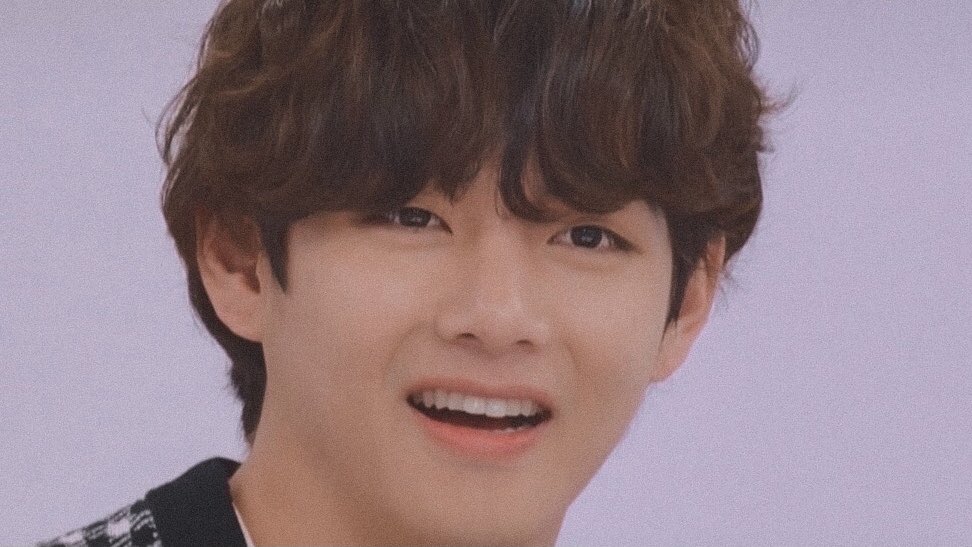 taeteland's tweet photo. when taehyung gets shy 🥺 https://t.co/dnLVEsq5Ts