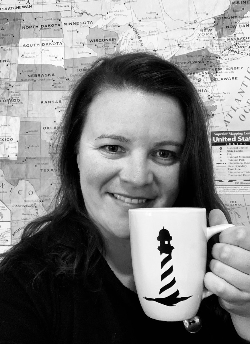 Thinking of @j_littlelegends this morning as I drink my tea out of my <a href="/AlexanderElemen/">Alexander Elementary</a> cup! ❤️