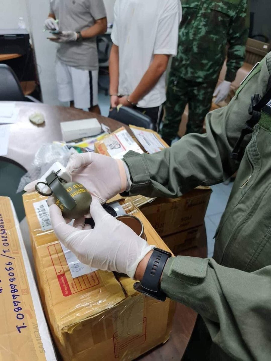 LuuArtist's tweet photo. Junta's media (MWD/MRTV) might release the fake news that people/ protesters use grenades and serious weapons. But they imported those weapons by themself from Thailand and making the scenes. You can see this evidence with pictures. 
#WhatsHappeningInMyanmar #Mar29Coup https://t.co/f6m9FoLkA5
