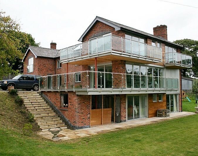 keltecdesign's tweet photo. MAXIMISE your space🍃💯

➖Kinnerton house, was a unique property combining a late Victorian farmhouse with modern and contemporary extensions. 

➖We added a 2 story extension left of the original house, with a ‘Glass Sleeve’ connecting the old Victorian property to its sec… https://t.co/zDjatcBfm1