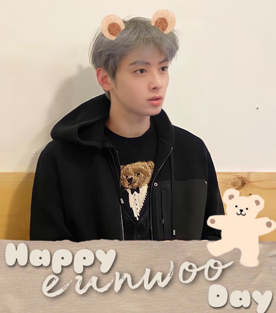astrodazzles's tweet photo. HAPPY BIRTHDAY EUNWOO!!🧸
#누누이말하지만_너만보여은우
#아스트로 #차은우 @offclASTRO https://t.co/BhGxLzCiY2