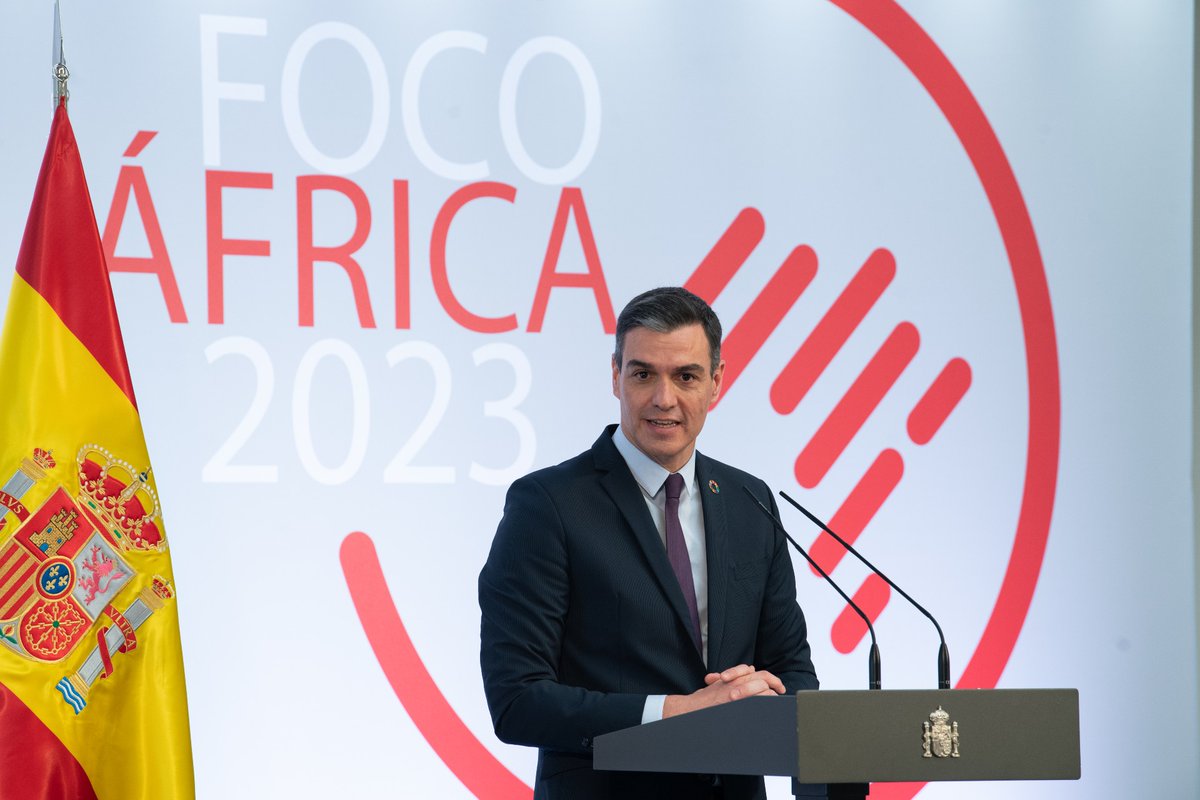 SpainMFA's tweet photo. The President of the Govt. @sanchezcastejon, together w/ the President of Ghana, @NAkufoAddo, and FM @AranchaGlezLaya, has presented today the action program #FocusAfrica2023, part of the #ForeignActionStrategy 2021-2024 and the 3rd #AfricaPlan, and aligned with the #2030Agenda. https://t.co/r13xNi0Tm0