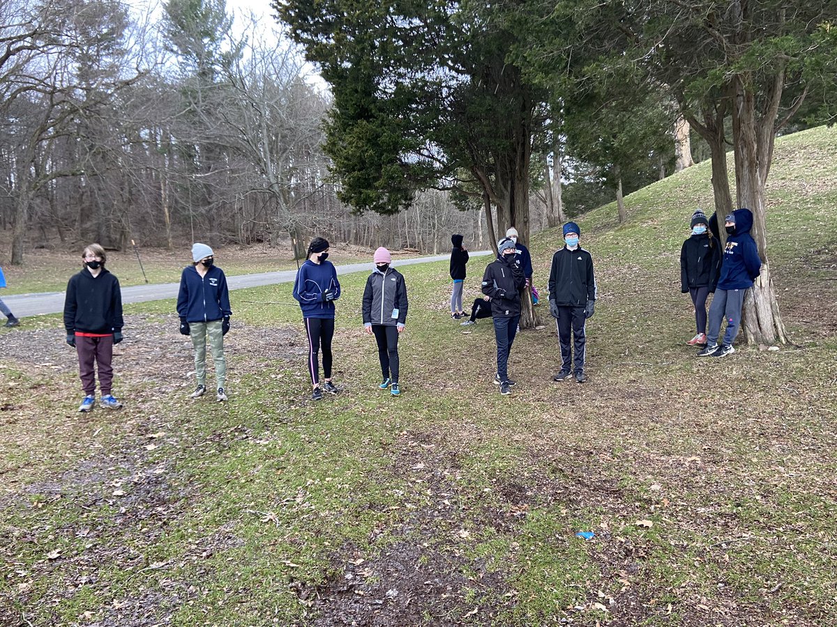 CoachLantzer's tweet photo. Willink Modified XC put in the work at 8am this morning. Did an interval workout while most kids their age were still in bed. These kids are no joke! https://t.co/AQCYlMaR46