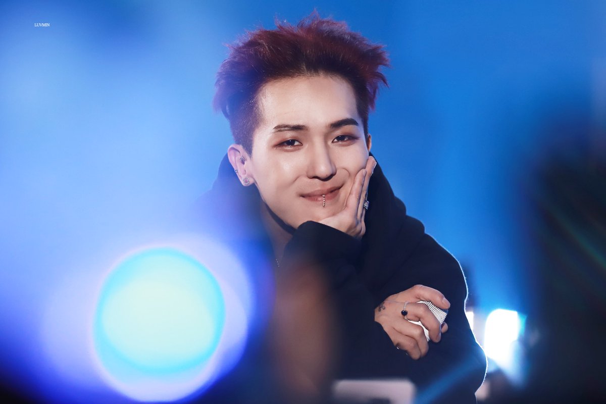 w0817_'s tweet photo. to our loveliest &amp; sweetest Song Mino @official_mino_ Happiest birthday! I'm always thankful &amp; proud of you! for all of your hardwork and the happiness and softness you always bring! I love you so much!!!!

KING MINO 28 YEARS
#LoveAndAMinoDay
#3월30일미노별이찬란
@official_mino_ https://t.co/ygf9RAUJcv