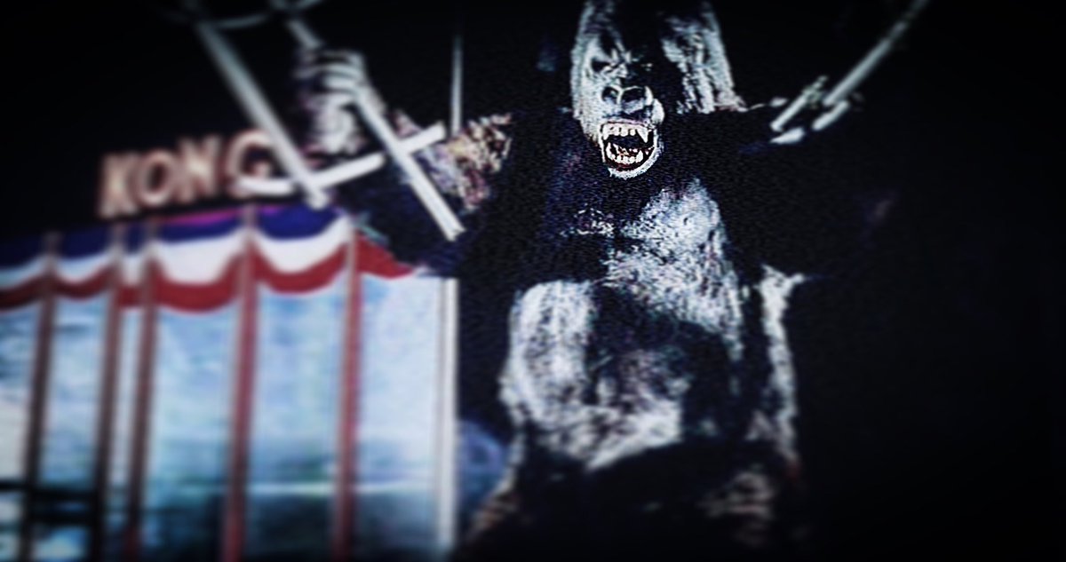 BrianMorge1's tweet photo. #kingkong1976 #kingkong #horror #terror #spooky #monsters #horrorfilms #terrorfilms #monstermovies #creatuefeature #jessicalange #70sanimalhorror #70shorror #giantmonsters #giantmonstermovie #kaijufilm #kaiju #kong #monster #art #movie #70smovies https://t.co/Q0NYKHkJ7r